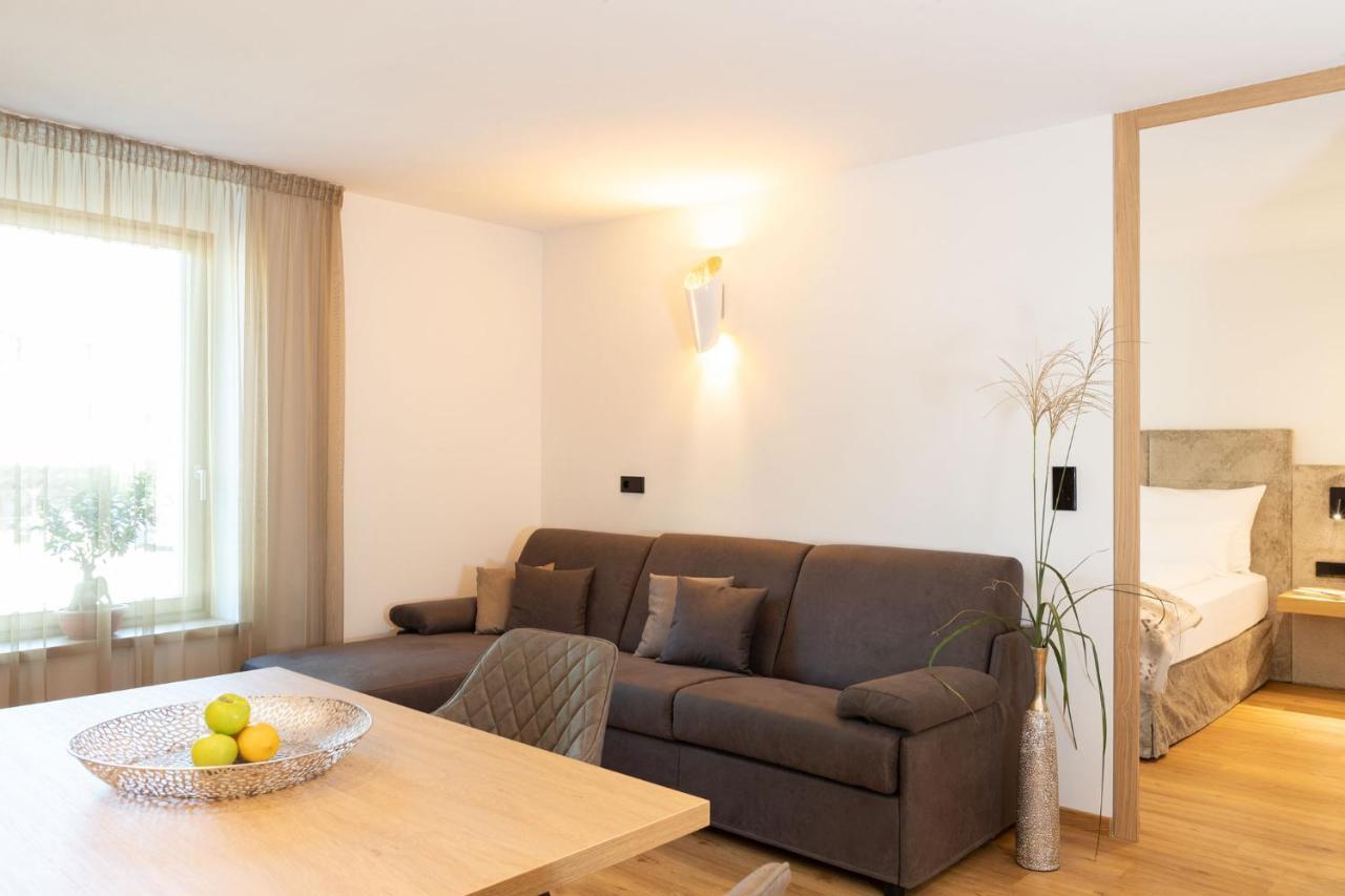 Nice Living Neue- Moderne Apartments Im Herzen Von Brixen - Kostenlose Brixencard - Ideal Fuer Familien, Paare, Geschaeftsreisende Und Allen Urlaubs Hungrigen المظهر الخارجي الصورة