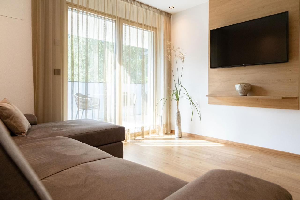 Nice Living Neue- Moderne Apartments Im Herzen Von Brixen - Kostenlose Brixencard - Ideal Fuer Familien, Paare, Geschaeftsreisende Und Allen Urlaubs Hungrigen المظهر الخارجي الصورة
