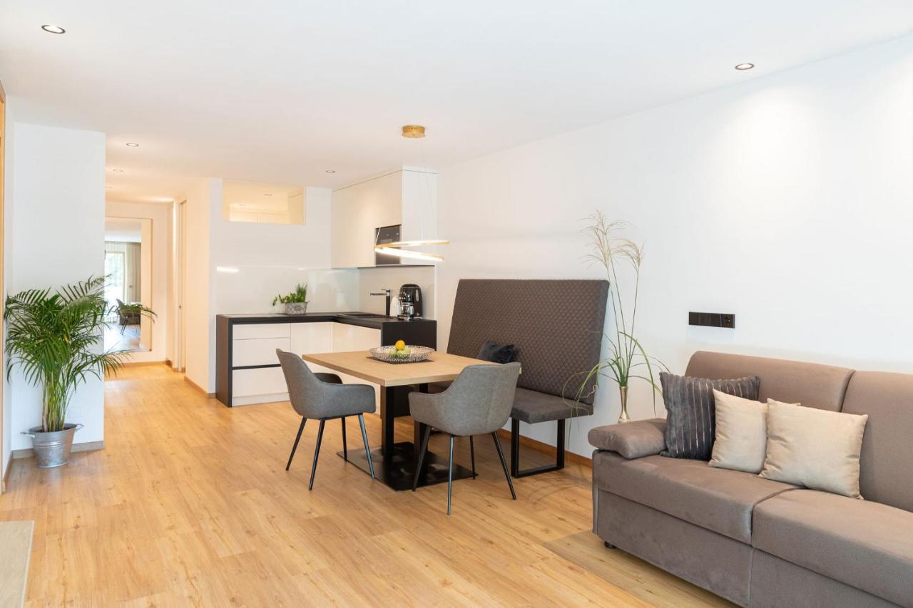 Nice Living Neue- Moderne Apartments Im Herzen Von Brixen - Kostenlose Brixencard - Ideal Fuer Familien, Paare, Geschaeftsreisende Und Allen Urlaubs Hungrigen المظهر الخارجي الصورة