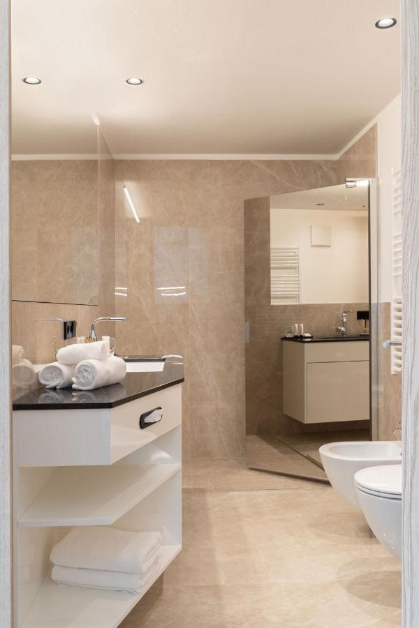 Nice Living Neue- Moderne Apartments Im Herzen Von Brixen - Kostenlose Brixencard - Ideal Fuer Familien, Paare, Geschaeftsreisende Und Allen Urlaubs Hungrigen المظهر الخارجي الصورة